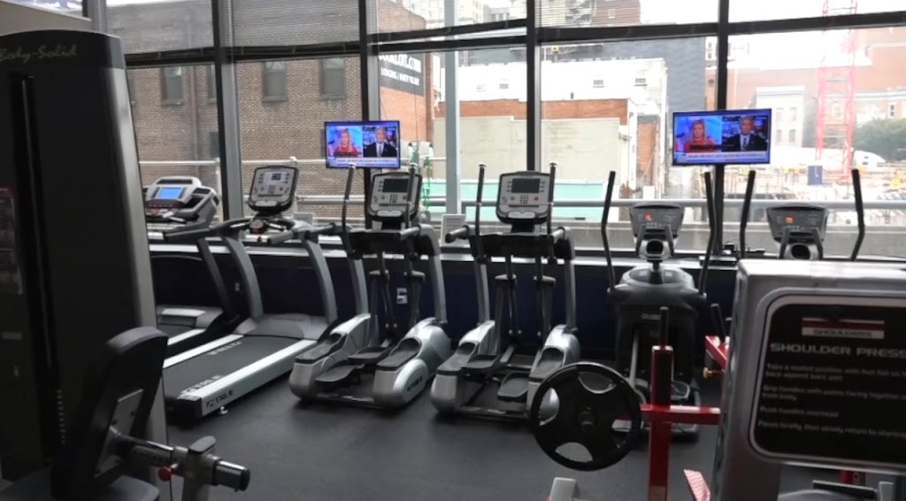 Nearby Gym image | HotelGyms.com