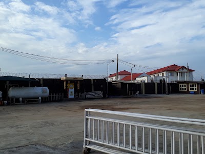 Photos of Good luck petroleum