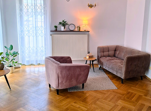 Dominika Jakubowska psychoterapia humanistyczno-doświadczeniowa