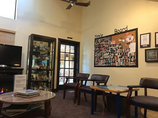 Aaron Family & Cosmetic Dentistry - Thumbnail