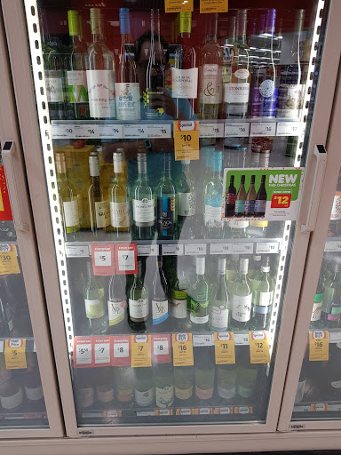 Liquorland Carlingford - Thumbnail