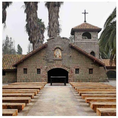 Photos of Iglesia de Nuestra Se&ntilde;ora del Trabajo, Batuco.