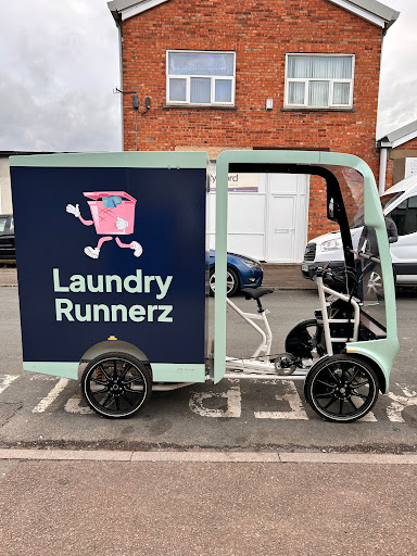 Laundry Runnerz - Visual