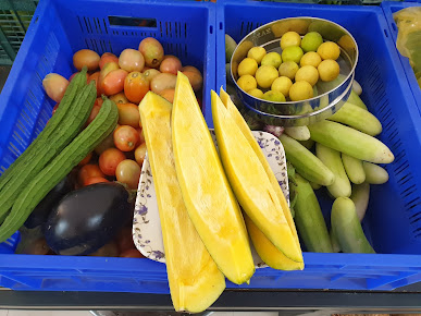 Af1qipmmmg8nvid3vp9rdhlczxdda5xx0hnblb429qfb=s387 K No