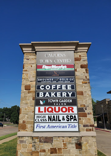 Gardens Town Center - Thumbnail