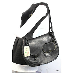 Photo n°13 de La référence à La Rochelle (Magasin de vêtements)