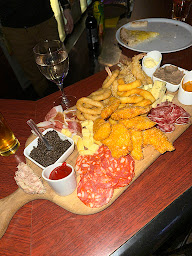 Photo n°39 de Le Donjon Lozère - Restaurant, Club & Bar à Saint-Chély-d'Apcher (Discothèque)