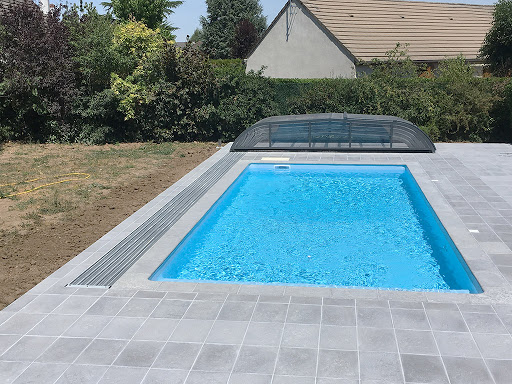 Photo de Pisciniste Orléans [NEMO PISCINES 45] à Chartrettes (77590)