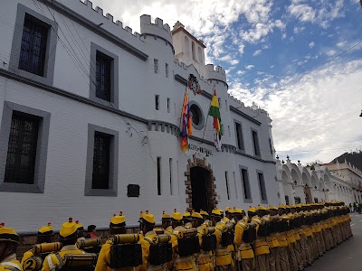 Photos of MUSEO HISTORICO MILITAR