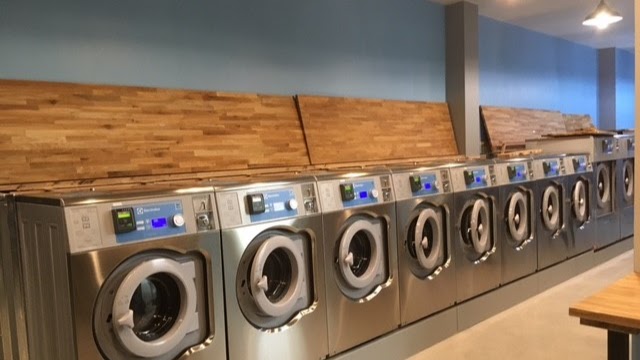 Wedgwood Laundromat storefront and entrance in Seattle