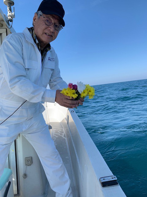 粉骨士の海洋散骨イントゥ・ジ・アース