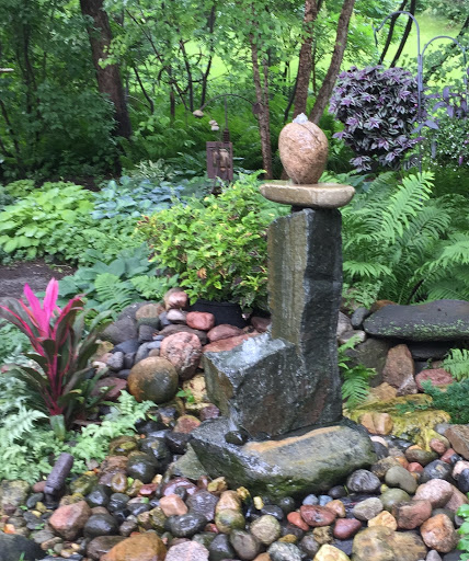Tonka Bay Fountains - Thumbnail