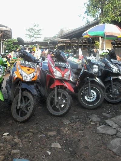 photo of Parkir Sepeda Motor