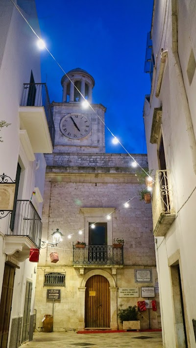 Biblioteca Comunale Antonio Bruno