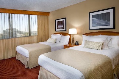 Photos of Embassy Suites by Hilton Kansas City International Airport