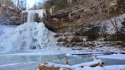 Cascade Falls Trailhead