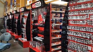 Photo n°14 de API ANGERS à Les Ponts-de-Cé (Magasin de pièces de rechange automobiles)