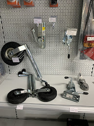 Photo n°16 de CHEYLAN Pièces auto à Saint-Martin-de-Crau (Magasin de pièces de rechange automobiles)