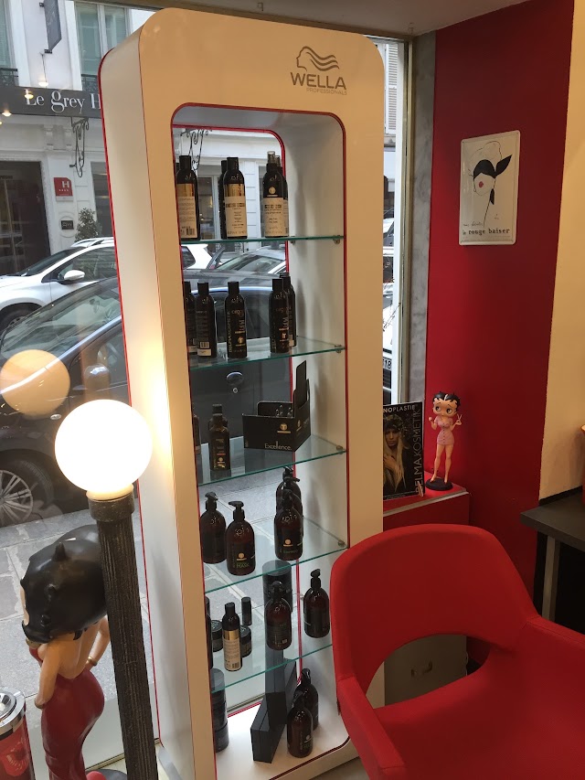 Inimitable Coiffure