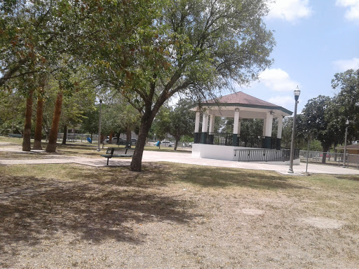 La Plazita Park - Thumbnail