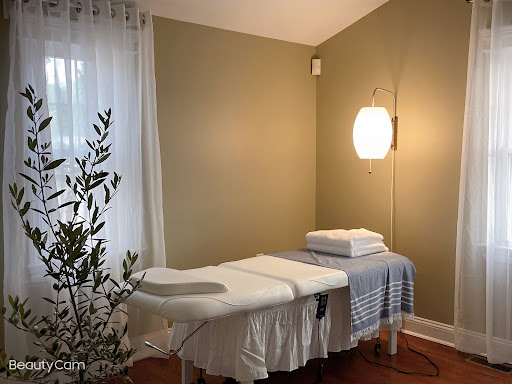GLOWY HAUS - Lash Extensions, Keratin Lift & Skincare Gallery - United States