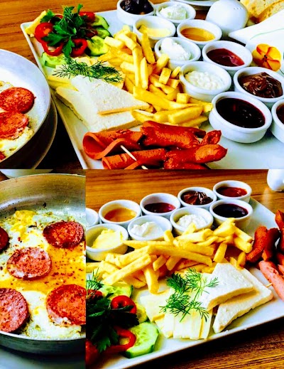Photos of Eyvan Cafe