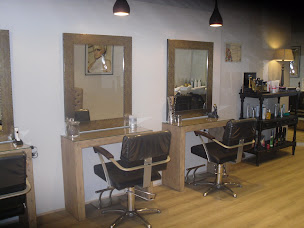 Photo n°2 de Vanessa Coiffure à Capdenac-Gare (Salon de coiffure)