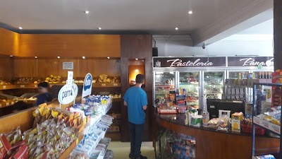 Photos of farmacia Atenas