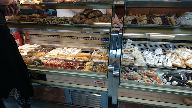 Panadería Pastelería Cantero