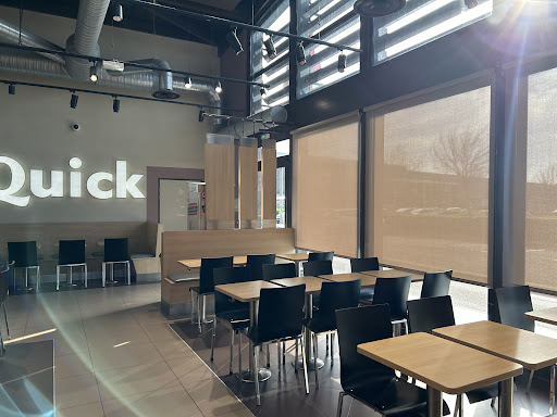 Photo 1 - Quick Nîmes Costières