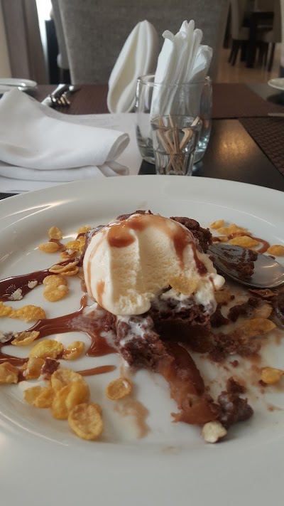 Photos of 805 Restaurant