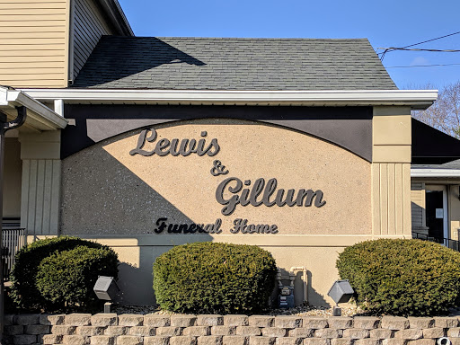 Lewis Stan - Thumbnail