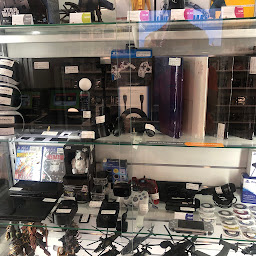 Photo n°24 de Cash Express Magasin d'occasions Multimédia, Image et Son, Téléphonie, Bijoux, Achat d'or à Pau (Magasin de jeux vidéo)