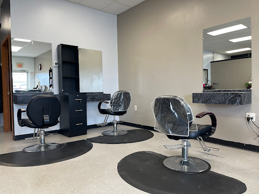 Magic Mirror Beauty & Barber - Thumbnail