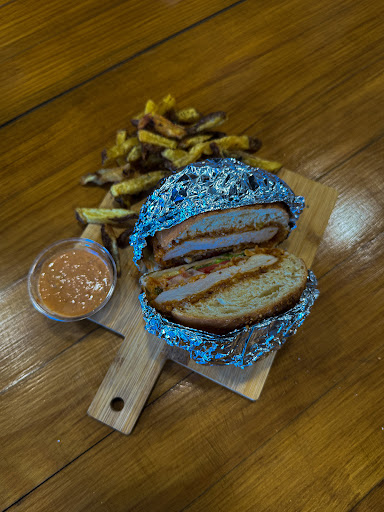 Photo 4 - Fontenay Love Chicken