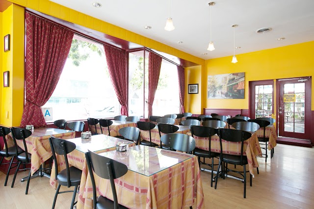 Cafe Laurent