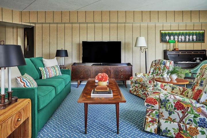 Graduate by Hilton Iowa City by null