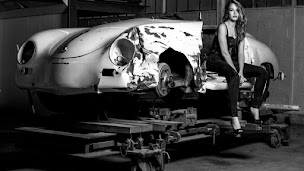 Photo n°1 de CLASSIC CARS BODY REPAIR à Saint-Forgeot (Atelier de carrosserie automobile)