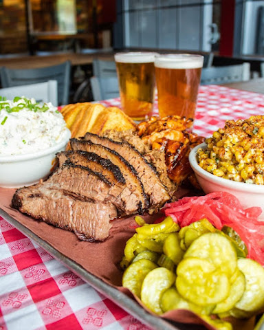 Del's Hideout by null