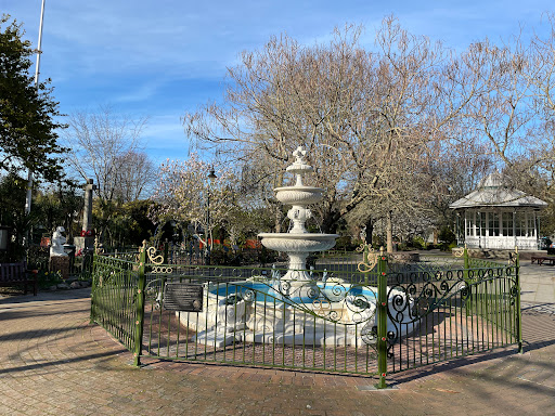 Royal Avenue Gardens Gallery - United Kingdom