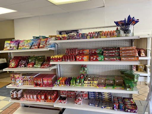 Gio's Candy & More - Thumbnail
