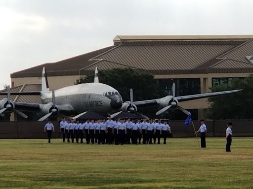 Lackland - Visual