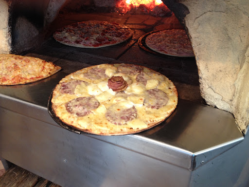 Photo 3 - O Pizzalou