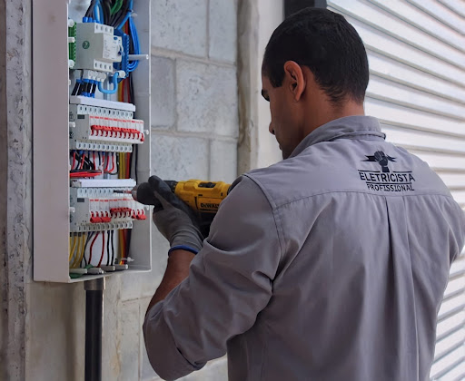 FORSUS INSTALAÇÕES ELÉTRICAS