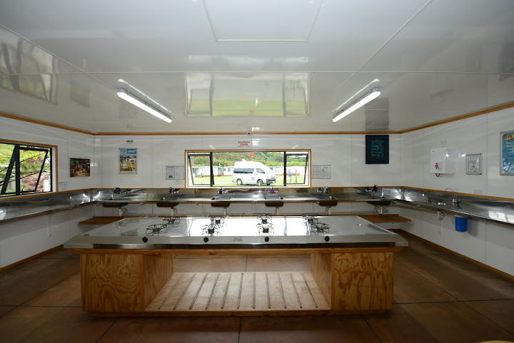 Bowentown Beach Holiday Park by null