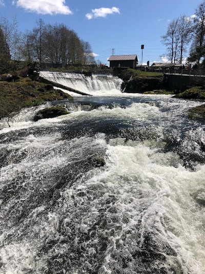 Tumwater Falls