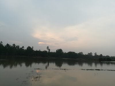 Photos of Broken Lake