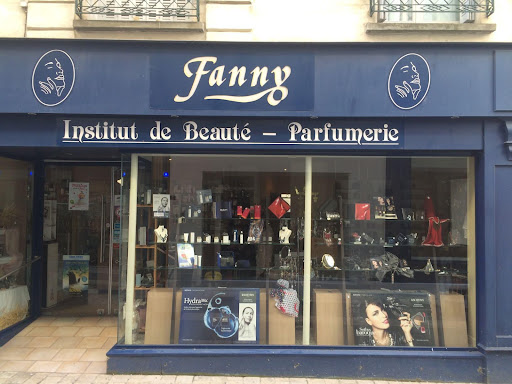 Beauty Fanny