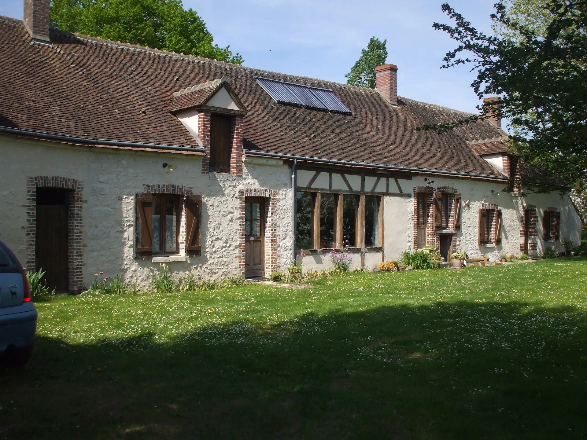 L'Abri-house B & B