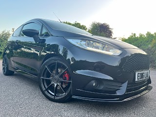 R.M. Autos